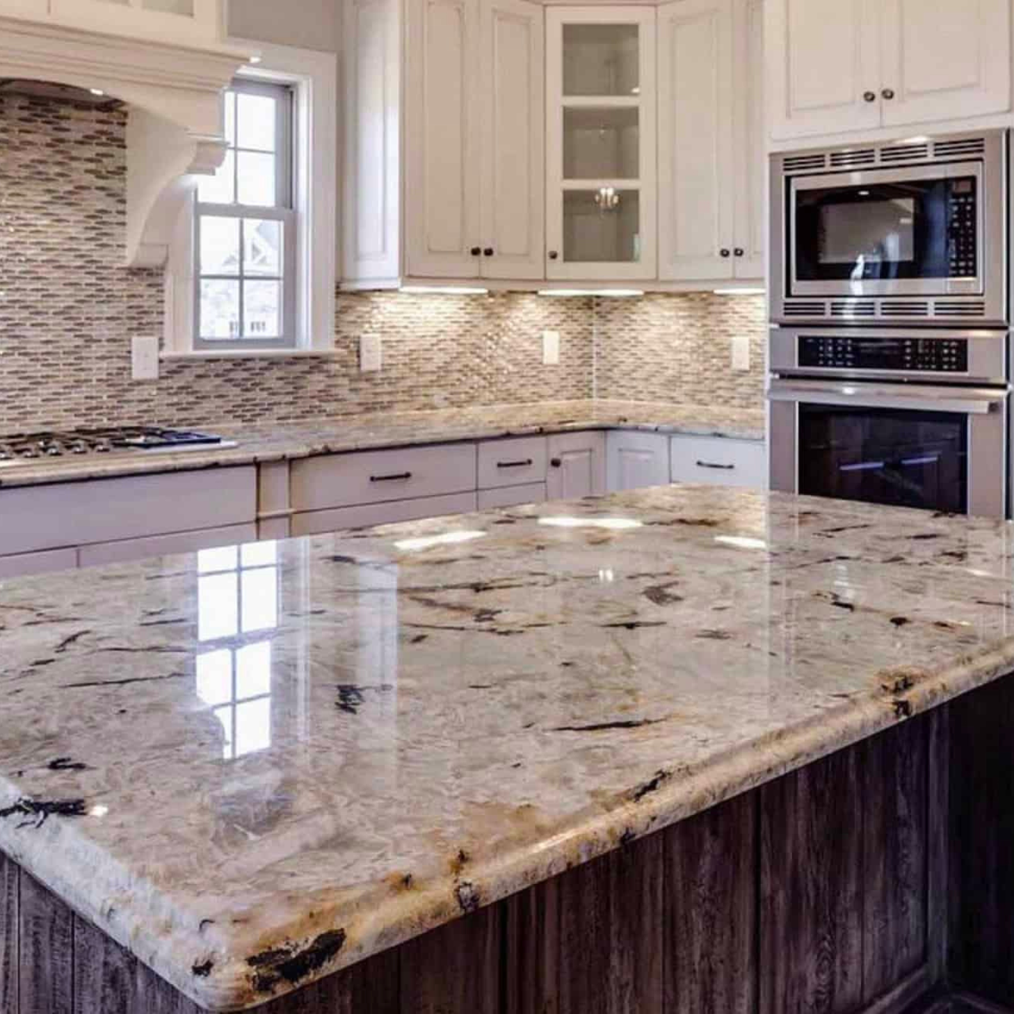 Granite Island & Backsplash in Arcadia